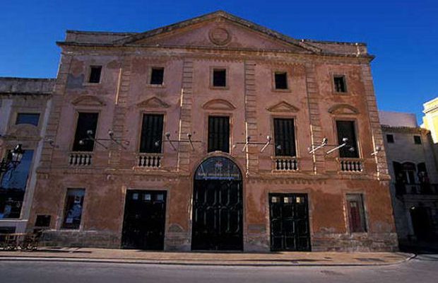 ristrutturazione teatro