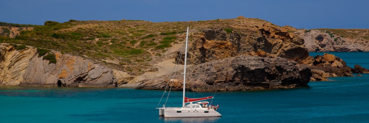 catamarno a minorca