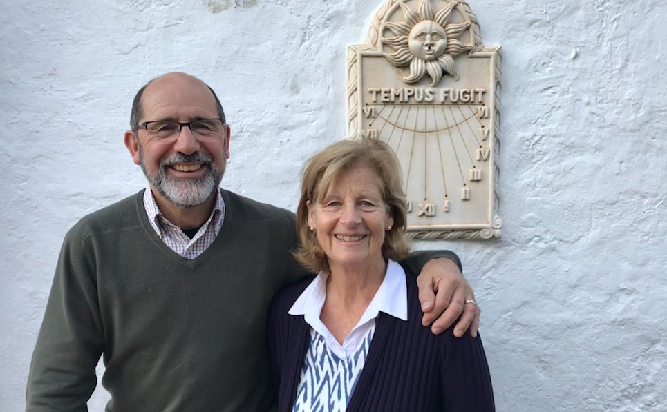 Carlos Caoll Pons e sua moglie Deborah Hellyer Foto Gloria Vanni