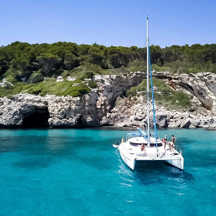 catamarano kiko minorca