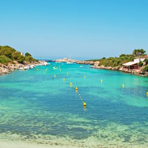 playa santandria menorca