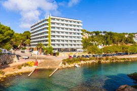 HOTEL APERTI MAGGIO MINORCA