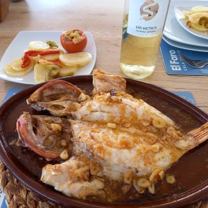 CAP-ROIG (CABRACHO) A LA ESPALDA