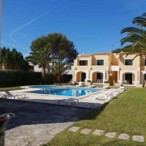 Apartamentos Costa Menorca Cala’n Bosch