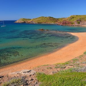 Vista della spiaggia di Cala Cavalleria