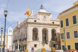 Car Hire in Mahón Menorca