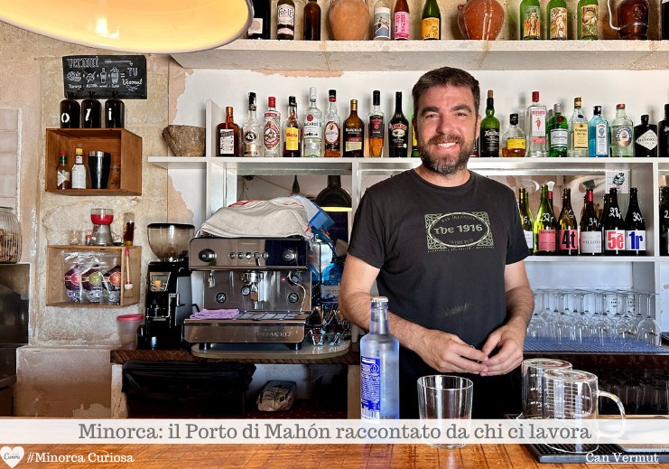 Aleix Rengel Meca, uno dei proprietari di Can Vermut, ristorante al numero 176 di Moll de Levant