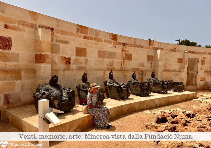 Le imponenti sculture di Caspar Berger nel giardino della Fondazione Numa a Ciutadella 
