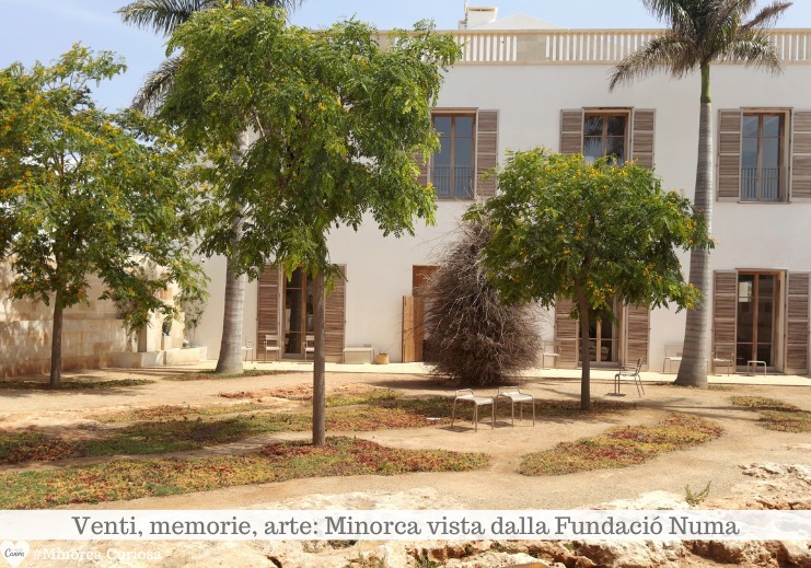 La Fondazione Numa vista dal giardino interno o patio.