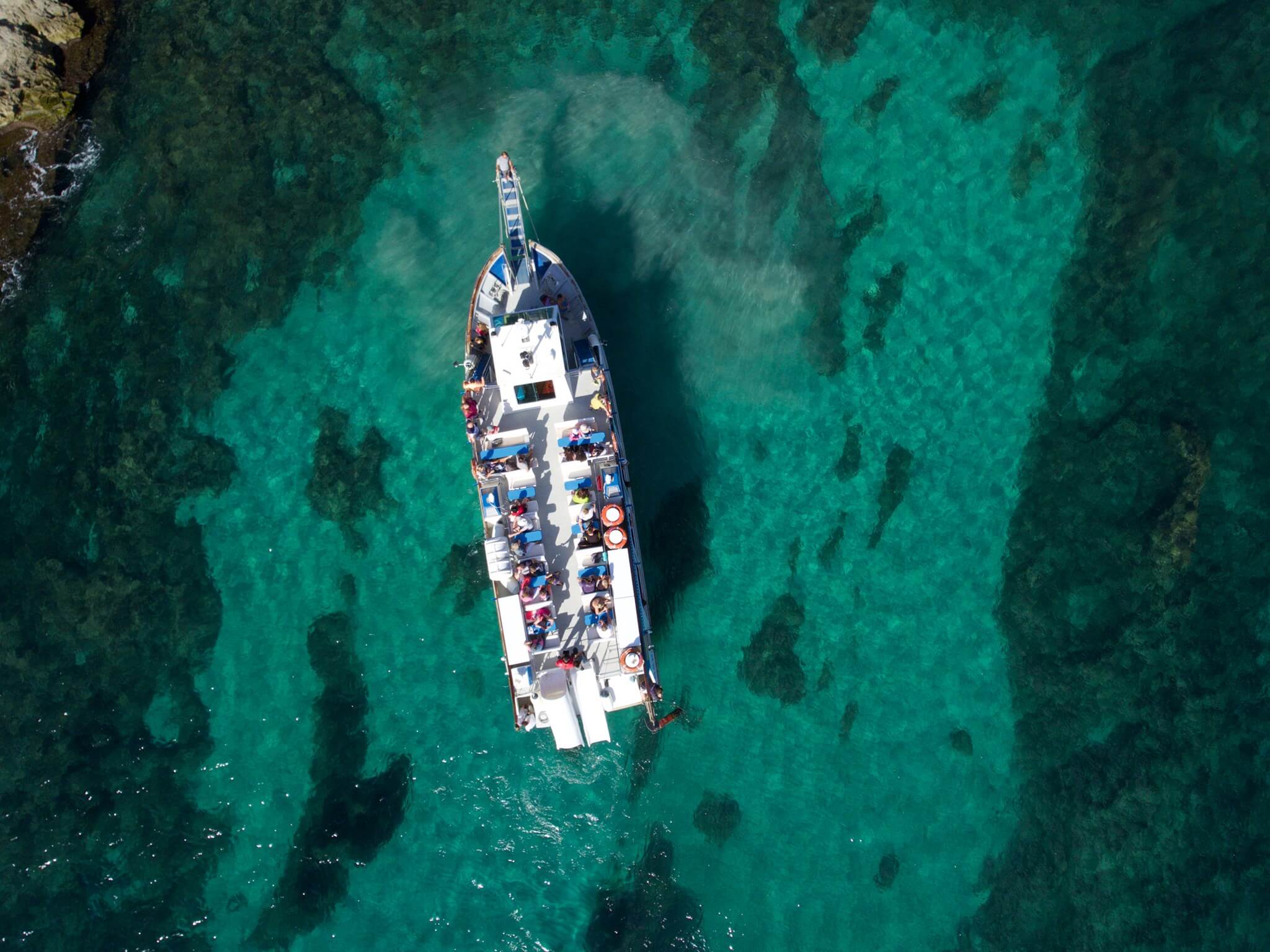 Amigo's Boat Trip Beach Experience