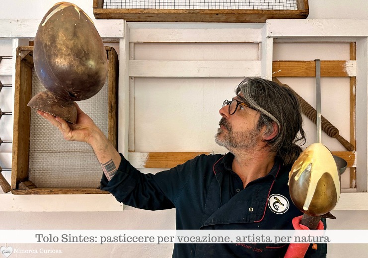 Tolo Sintes, pasticcere a Mahon, al numero 14 di Miguel de Veri, quartiere poco distante da l’Esplanada.
