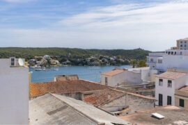 Mahón: attico esclusivo fronte porto con terrazza mozzafiato