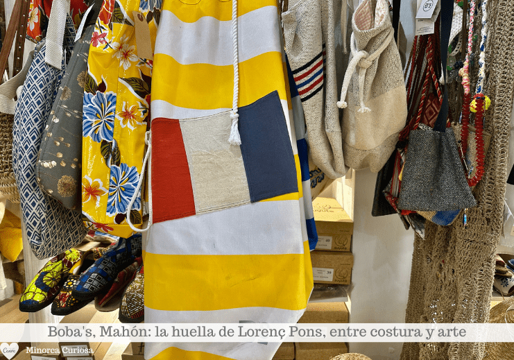 Bolsos adornados con banderas náuticas de señalización.
