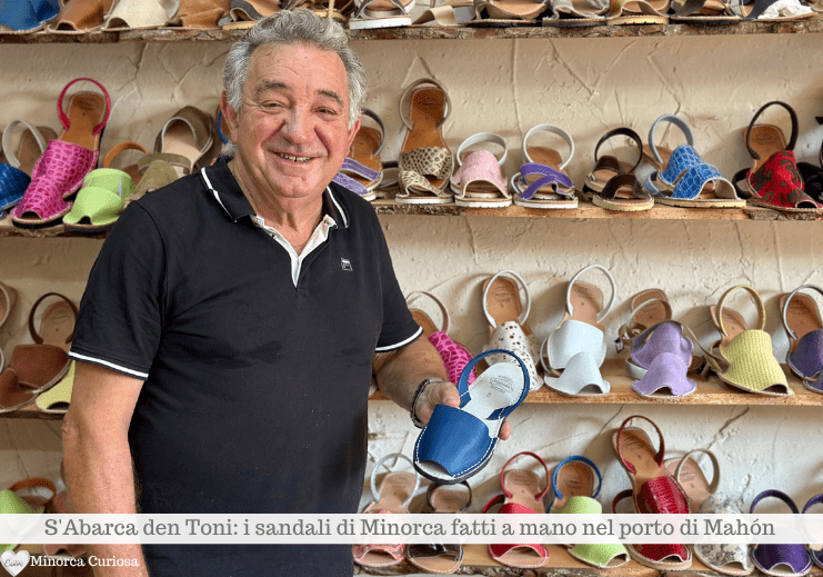 S'abarca den Toni è il nome del negozio di Toni Lazaro nel porto di Mahón.