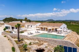 Agroturismo Llucasaldent Gran, adults only