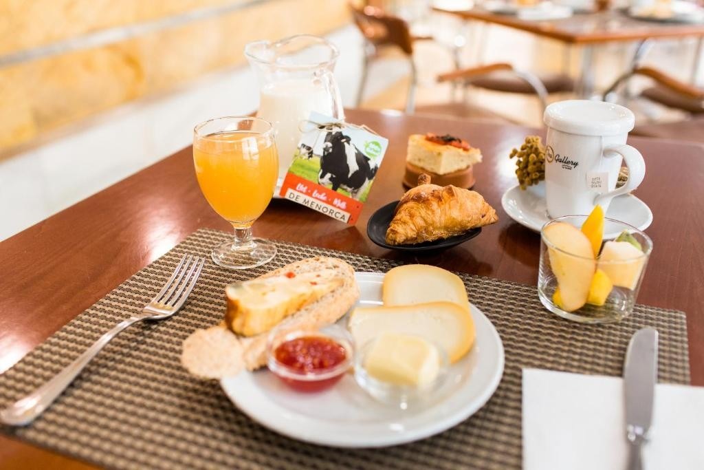 Sagitario Hostal Ciutadella4