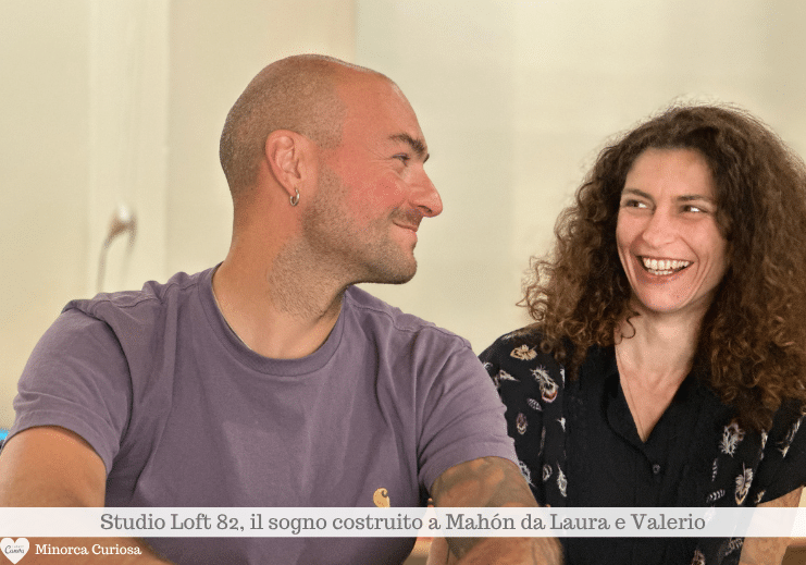 Valerio Vittozzi e Laura Larini: hanno scelto Minorca per crescere le loro due figlie e creare qualcosa di proprio al di là del lavoro che continuano a svolgere da remoto per l'agenzia a Berlino.