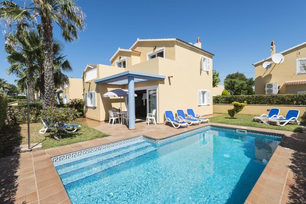 Villas Amarillas